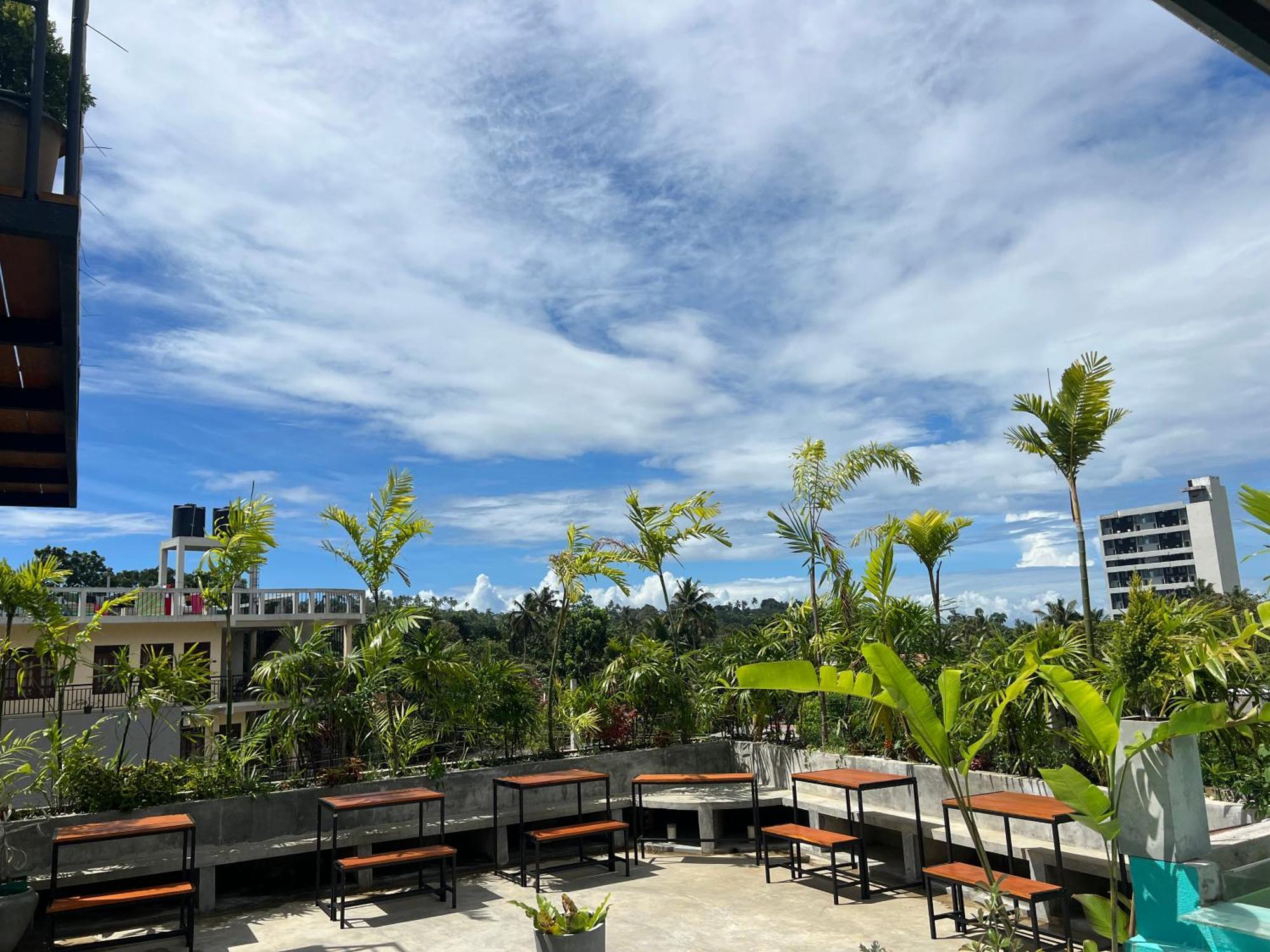 Yasis Surf Lodge Mirissa Exterior foto